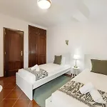 Papoa House *