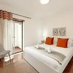 Papoa House *