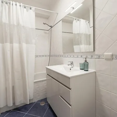 Papoa House Vila Peniche